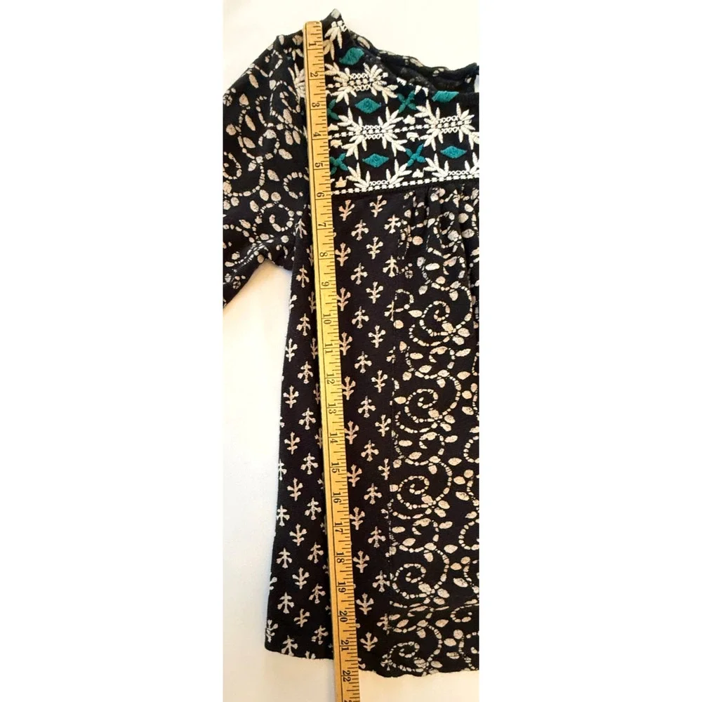 Lucky Brand Women's Small Boho Peasant Blouse Embroidered Black White Teal Top - Picture 6 of 9